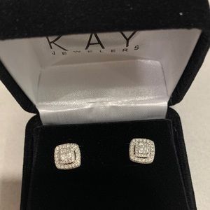 Neil Lane 1 CT studs